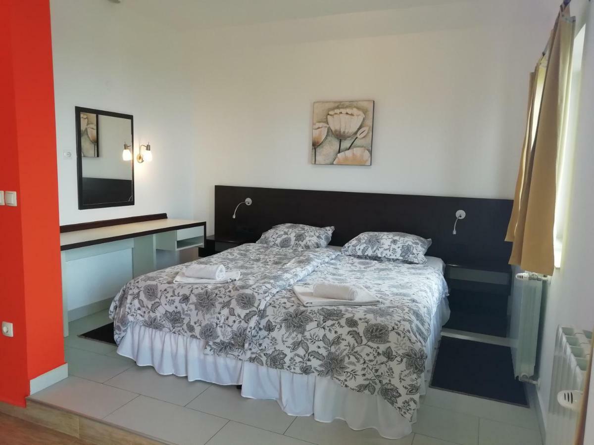 Villa Kubo لوفغان المظهر الخارجي الصورة