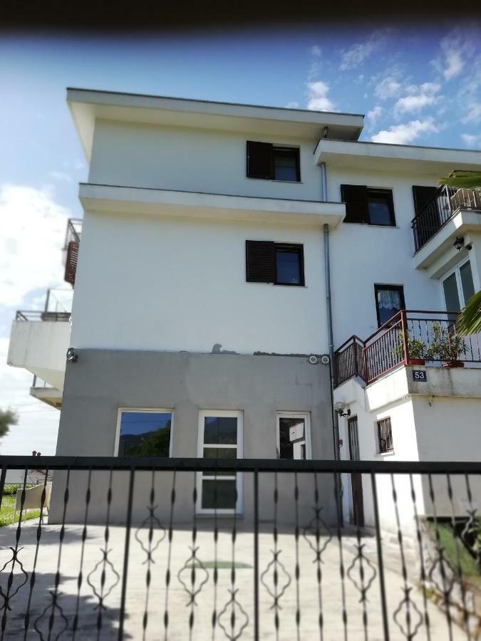 Villa Kubo لوفغان المظهر الخارجي الصورة